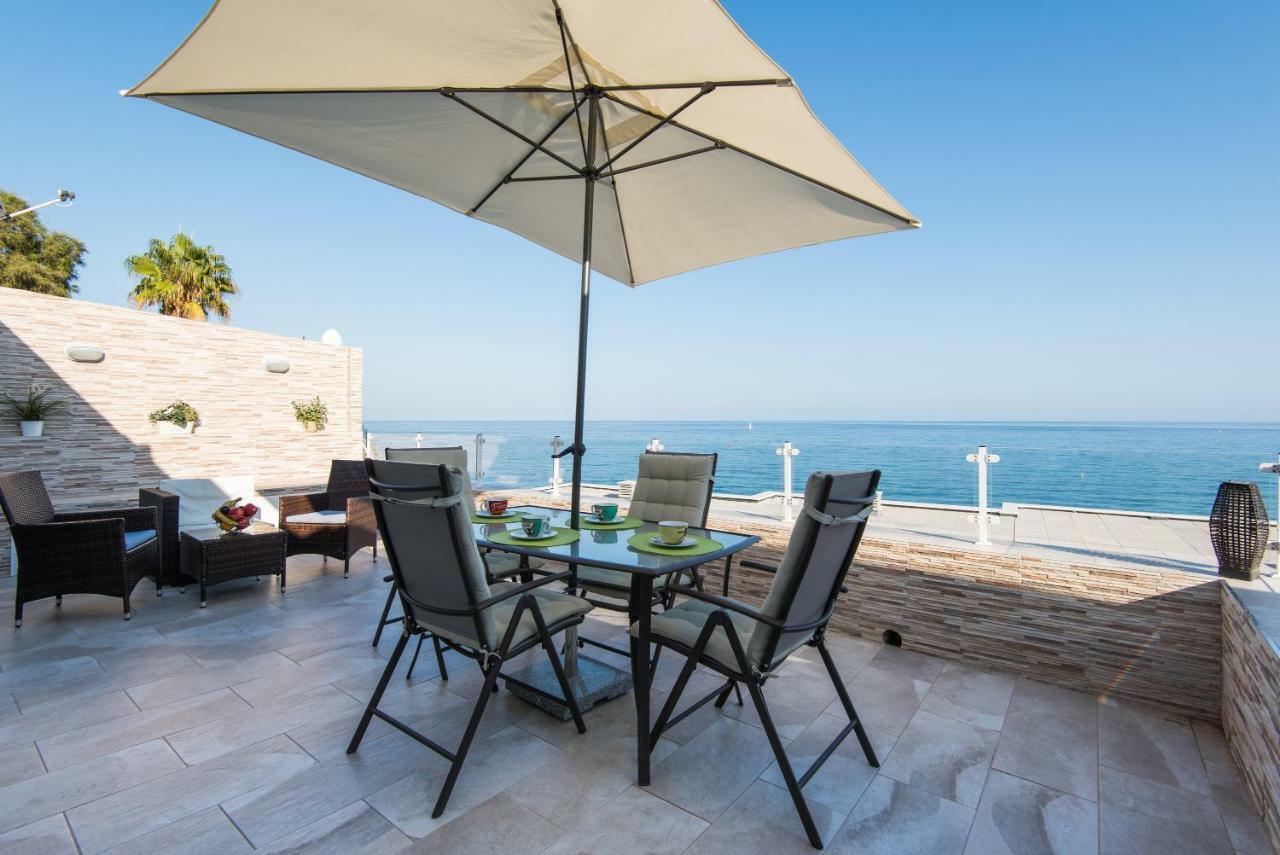 Seashore Bungalow Stunning Torremolinos Bagian luar foto